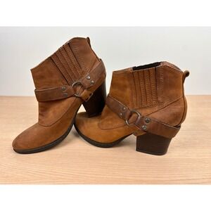 b.o.c Born Brown Leather Ankle Boots Harness Accents Block Heel Womens Size 9.5